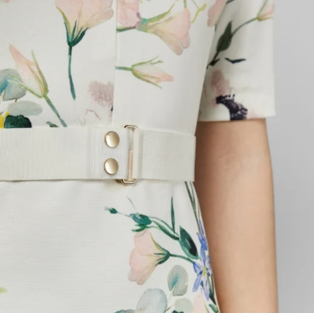 🍒NWT🍒 TED BAKER FLORAL BODYCON MIDI DRESS - Picture 7 of 11